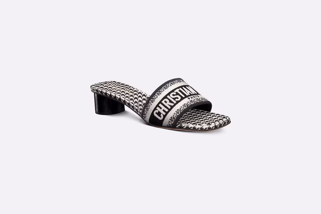 Sandals & Slides